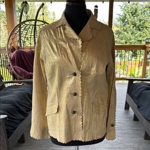Mi Fresia | Gold Leather Blazer - Scalloped